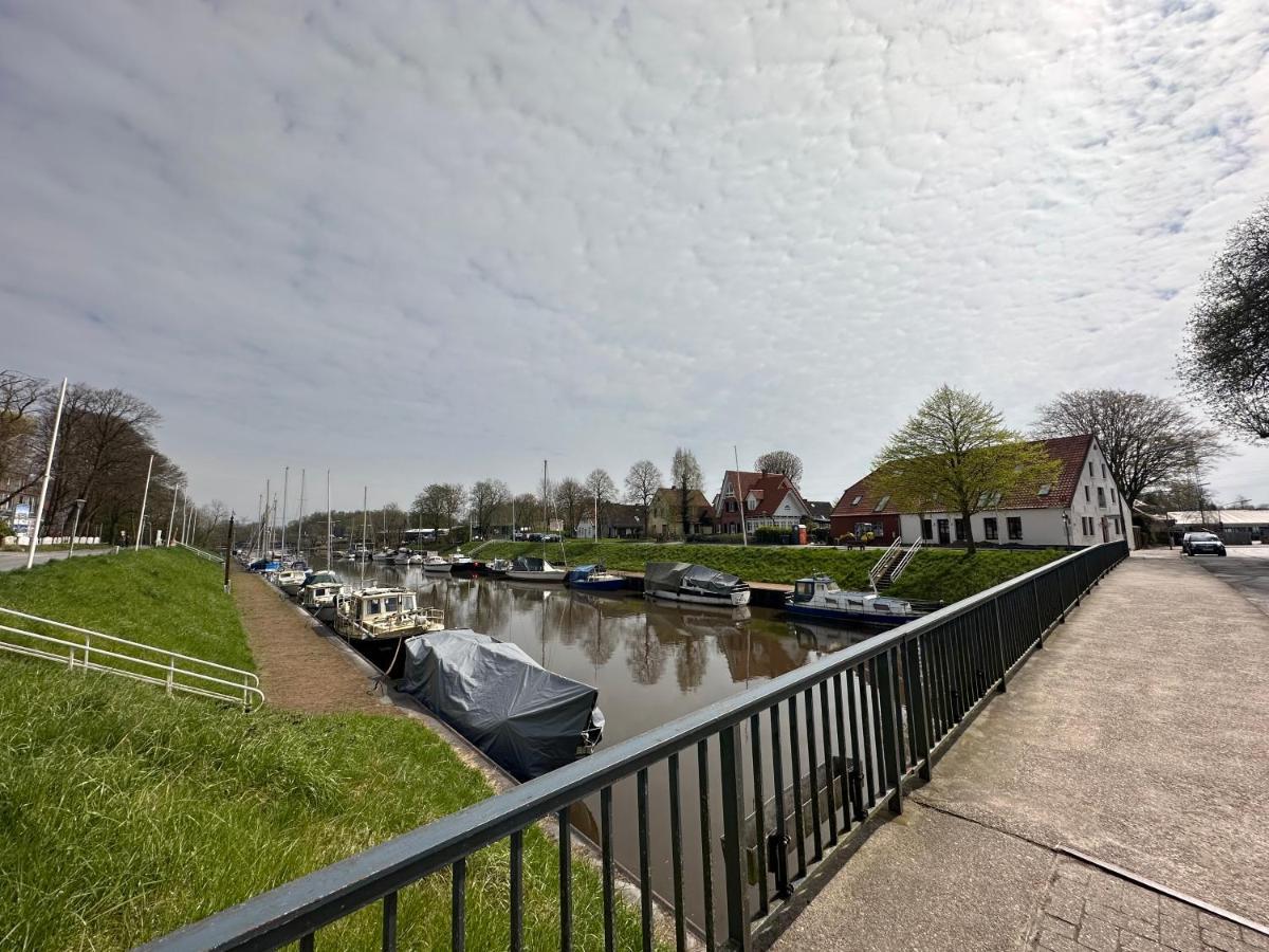Ferienwohnung Am Hafen Ruestersiel Wilhelmshaven Exterior photo